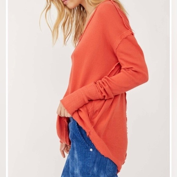 Free People Colby Lipgloss Orange Long Sleeve Shirt 
Size Medium NWT - Picture 6 of 8
